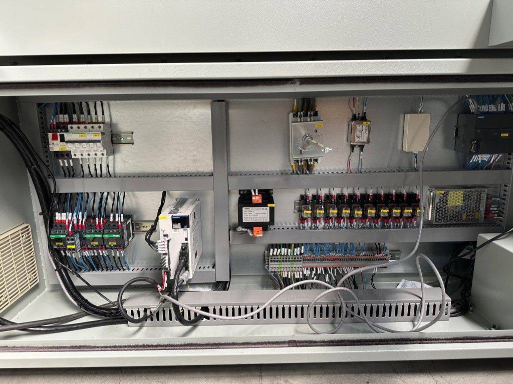 Fierastrau automat pentru lemn ASKS 6060