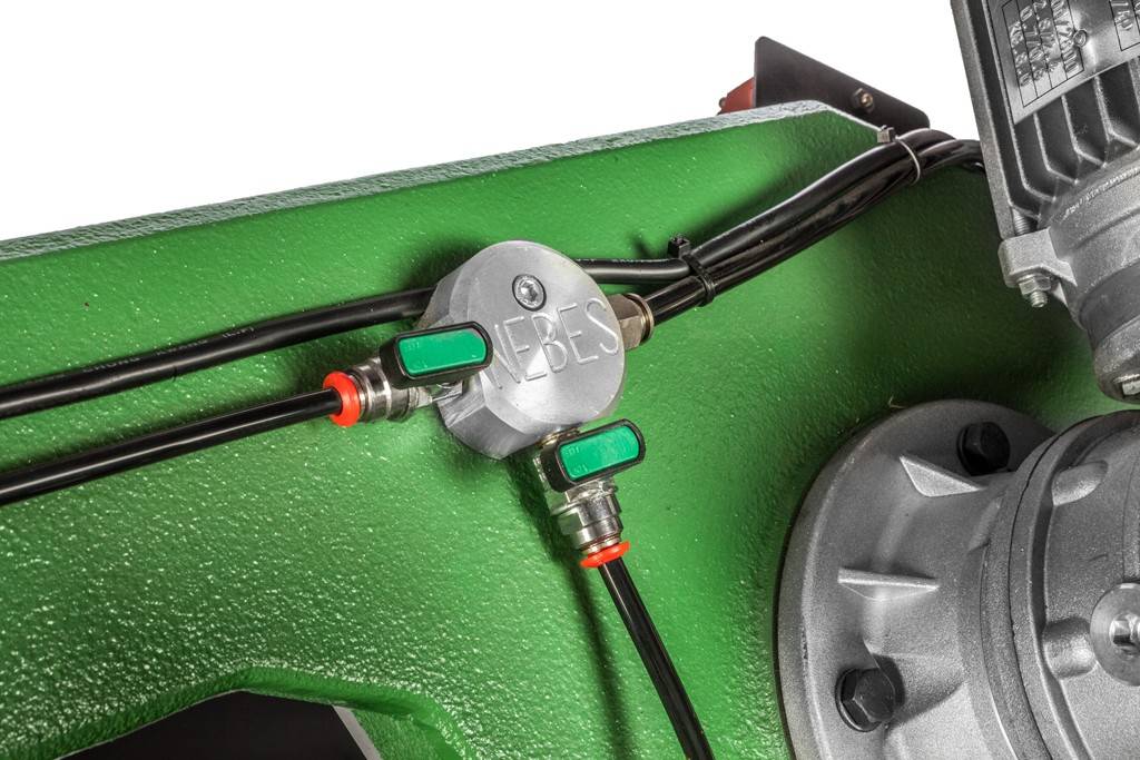 Fierastrau cu banda NEBES TM210 MF