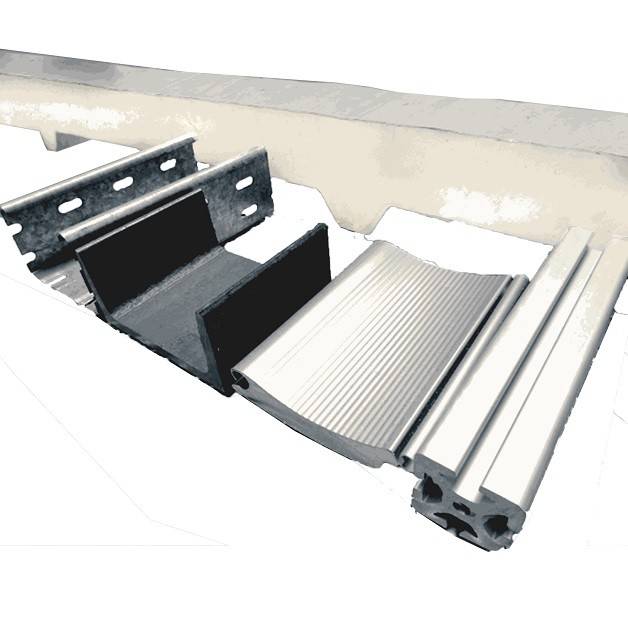 Fierastrau pentru debitat panouri sandwich JEPSON 8320